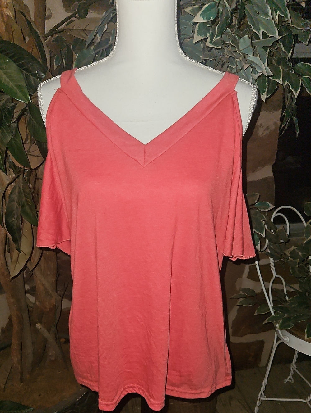 SHEIN Coral Cold-Shoulder V-Neck Top